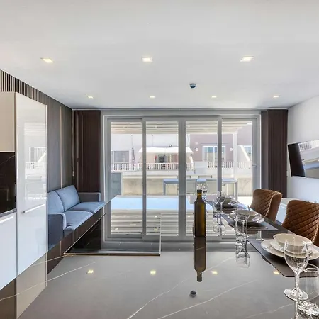 Urban 19 Residences Boutique Escape *