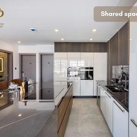Urban 19 Residences Boutique Escape Inn *