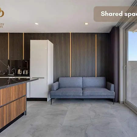 Urban 19 Residences Boutique Escape Inn