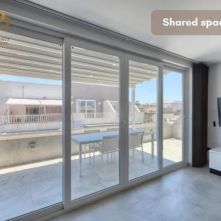 Urban 19 Residences Boutique Escape *