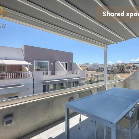 Urban 19 Residences Boutique Escape Inn