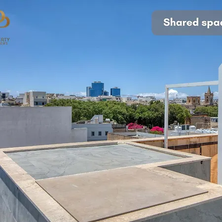 Urban 19 Residences Boutique Escape Inn